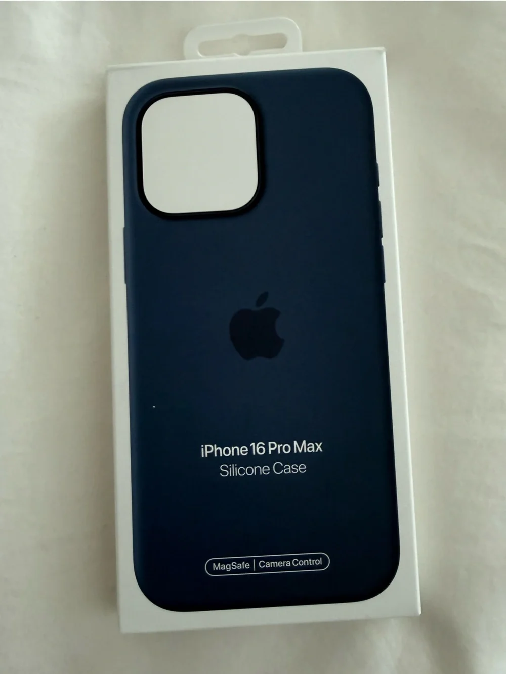 Apple iPhone 16 Pro Max Silicone Case - Deep Navy